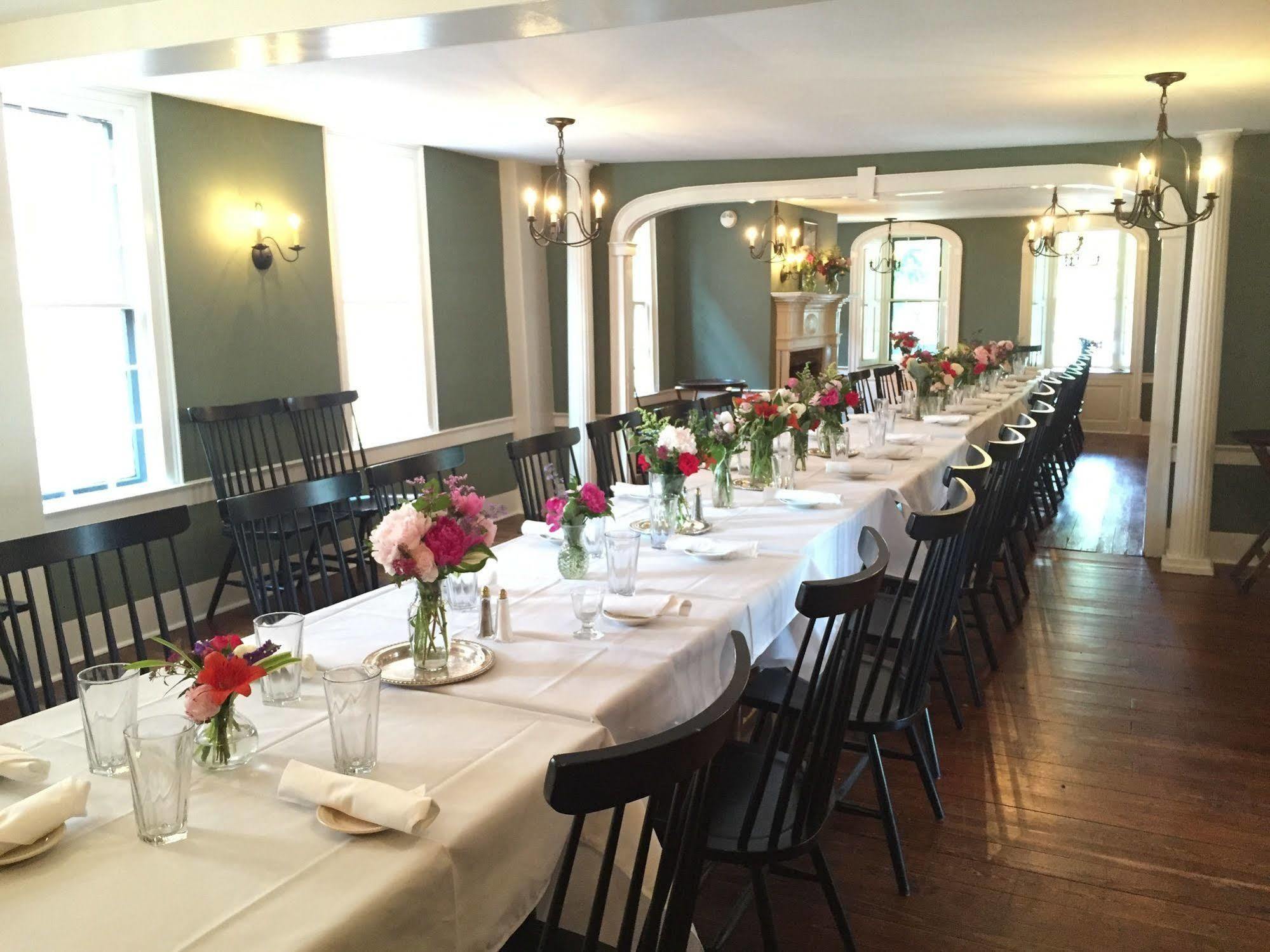 The Buxton Inn Granville Bagian luar foto