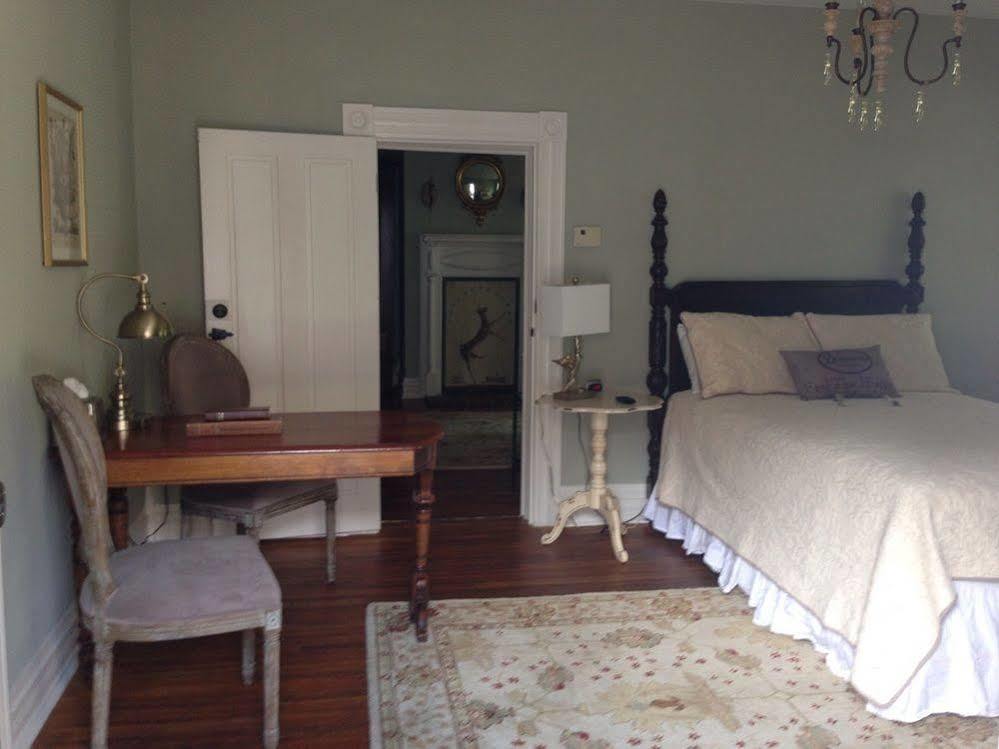 The Buxton Inn Granville Bagian luar foto